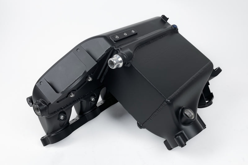 CSF BMW M2/M3/M4 G87 BMW S58 “Level-Up” Charge-Air-Cooler Manifold - Thermal Dispersion Black