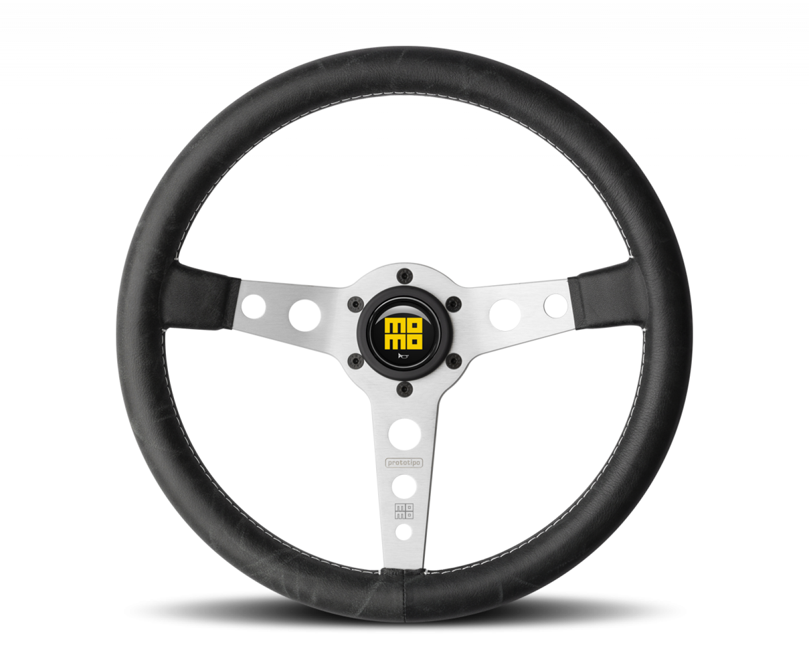 ペンジュン様　MOMO RACE 32π 楽天市場】【正規品】MOMO ステアリング COMPETITION