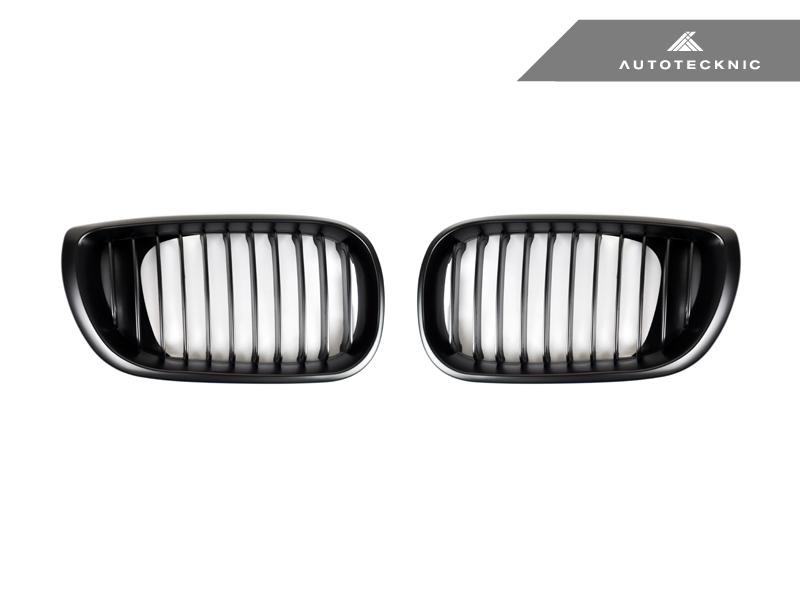 AutoTecknic Replacement Stealth Black Front Grilles - E46 3-Series Sedan Facelift
